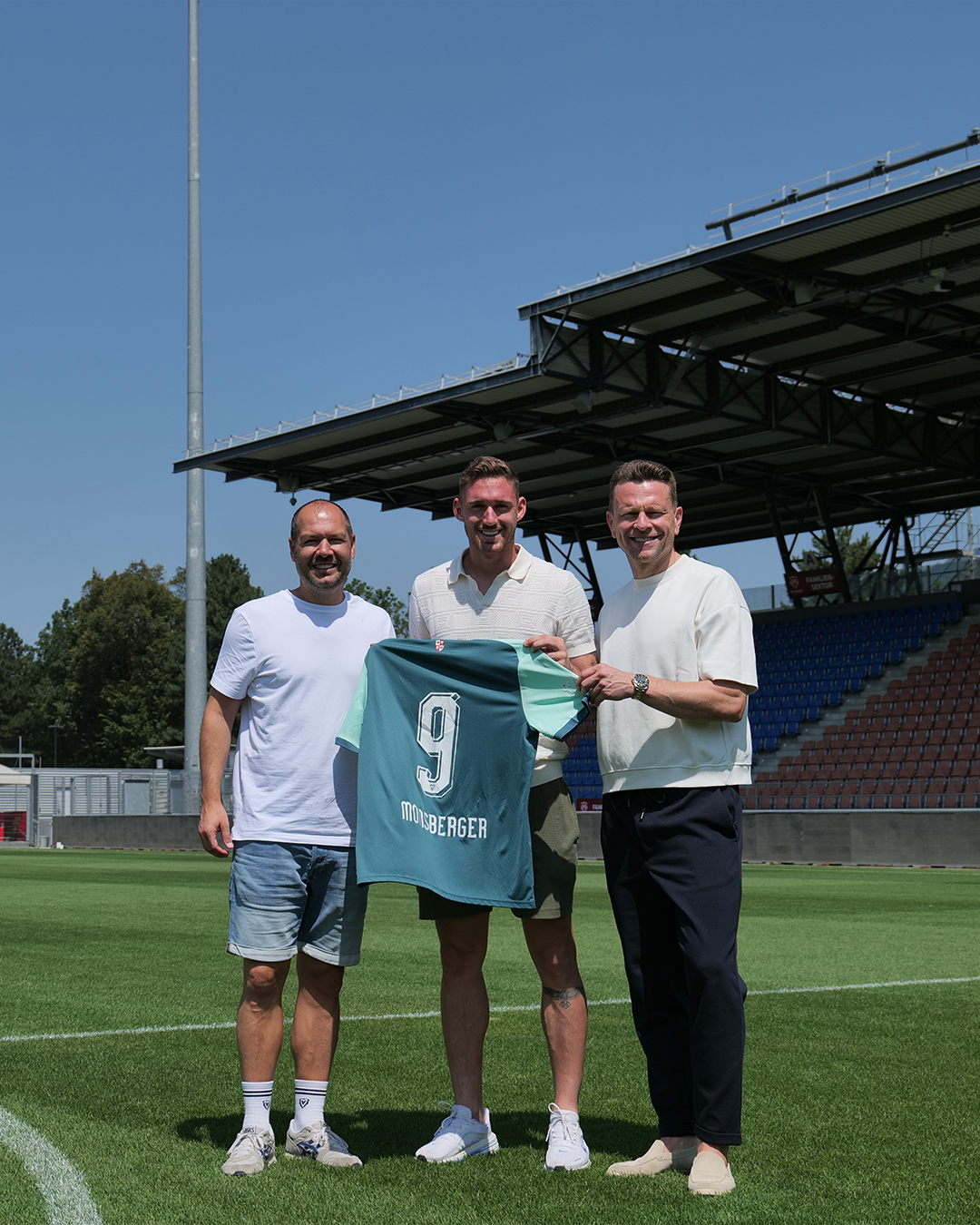 Stuckmann Consulting Instagram post announcing a new player signing